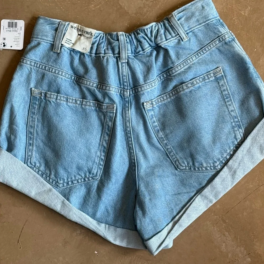 Free People Danni Shorts NWT - Picture 3 of 4